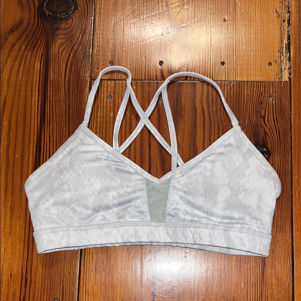 ALO Yoga Light Gray Cross-Back Sports Bra